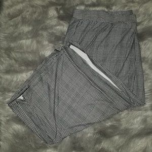 lot of 3 terra and sky skirts